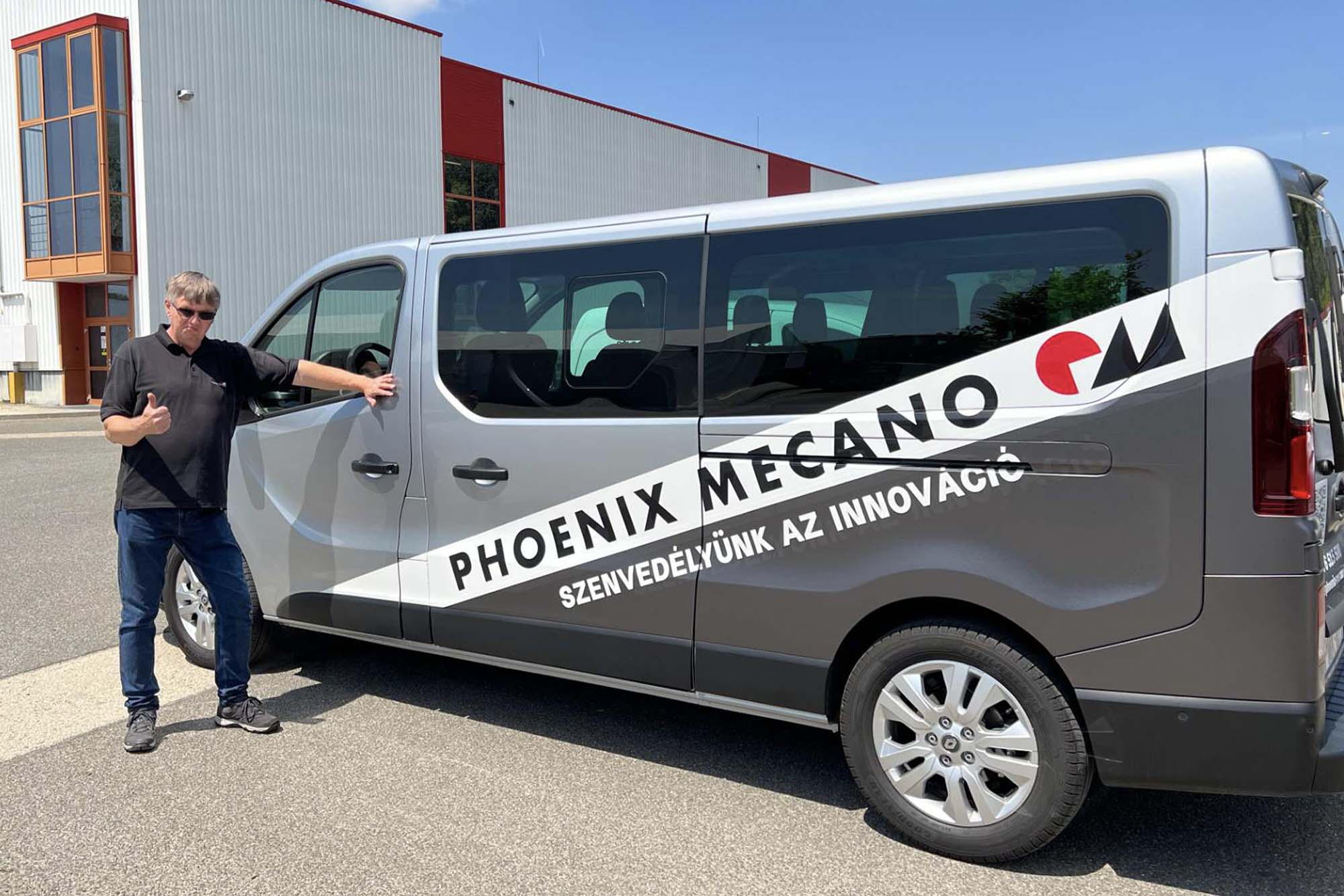 Phoenix Mecano új céges autó